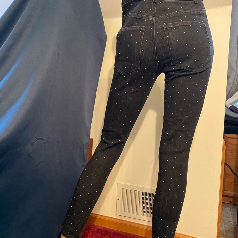 Black sequenced high waisted jeans